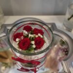 Miegančių rožių kompozicija - Red grape