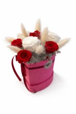 Miegančių rožių kompozicija „Širdies Žiedai“